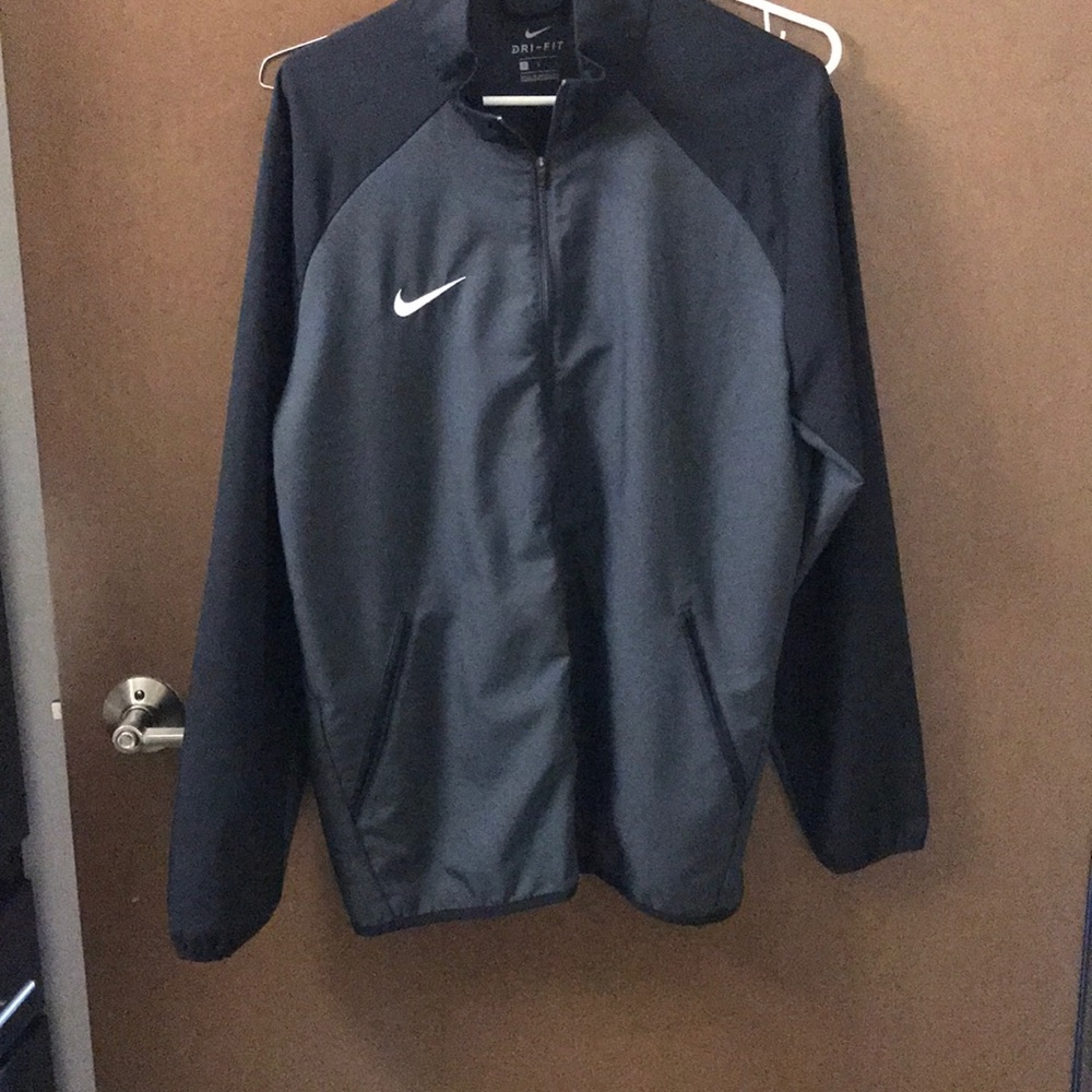 Nike Dry Fit lightweight jacket